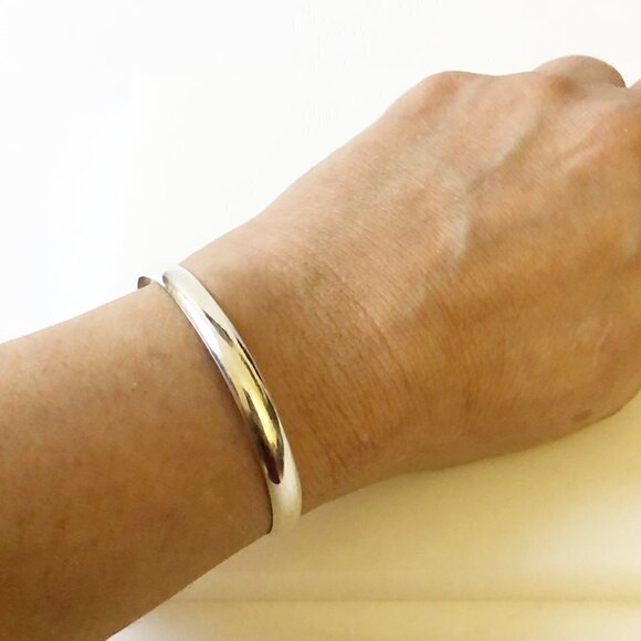 Navajo Herbert Harvey HH Signed Sterling Silver .925 High Polish Cuff Bracelet - Picture 1 of 7